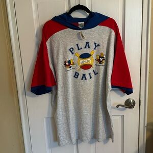 NEW Wonderful World of Disney Collectible Vintage T-shirt